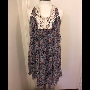 COLLECTIVE CONCEPTS Lace Yolk Swing Paisley Dress